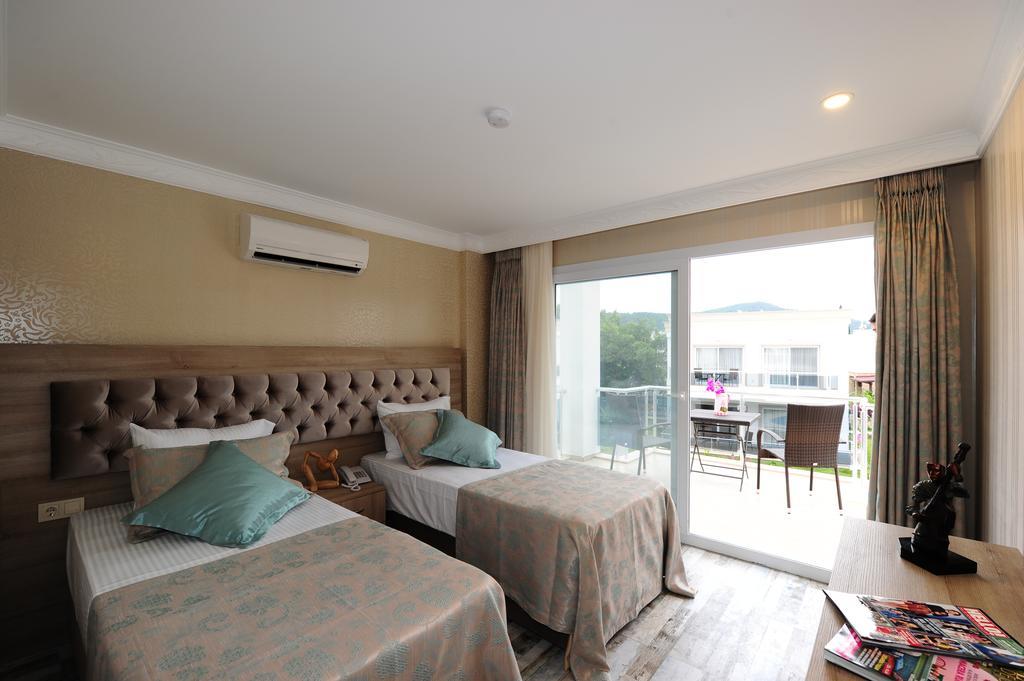 Delita Suite Hotel Turkbuku Golturkbuku Habitación foto