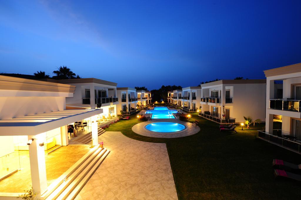 Delita Suite Hotel Turkbuku Golturkbuku Exterior foto